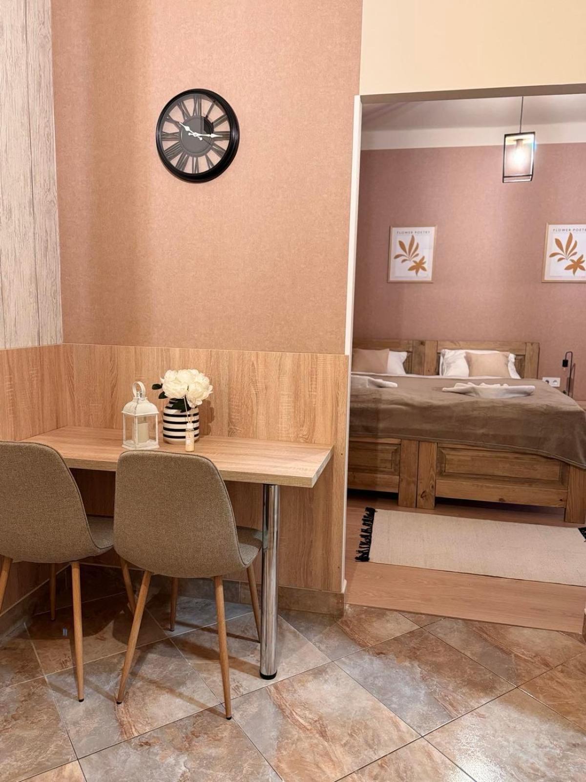 Alice Vendeghaz Bed & Breakfast Kalocsa Dış mekan fotoğraf